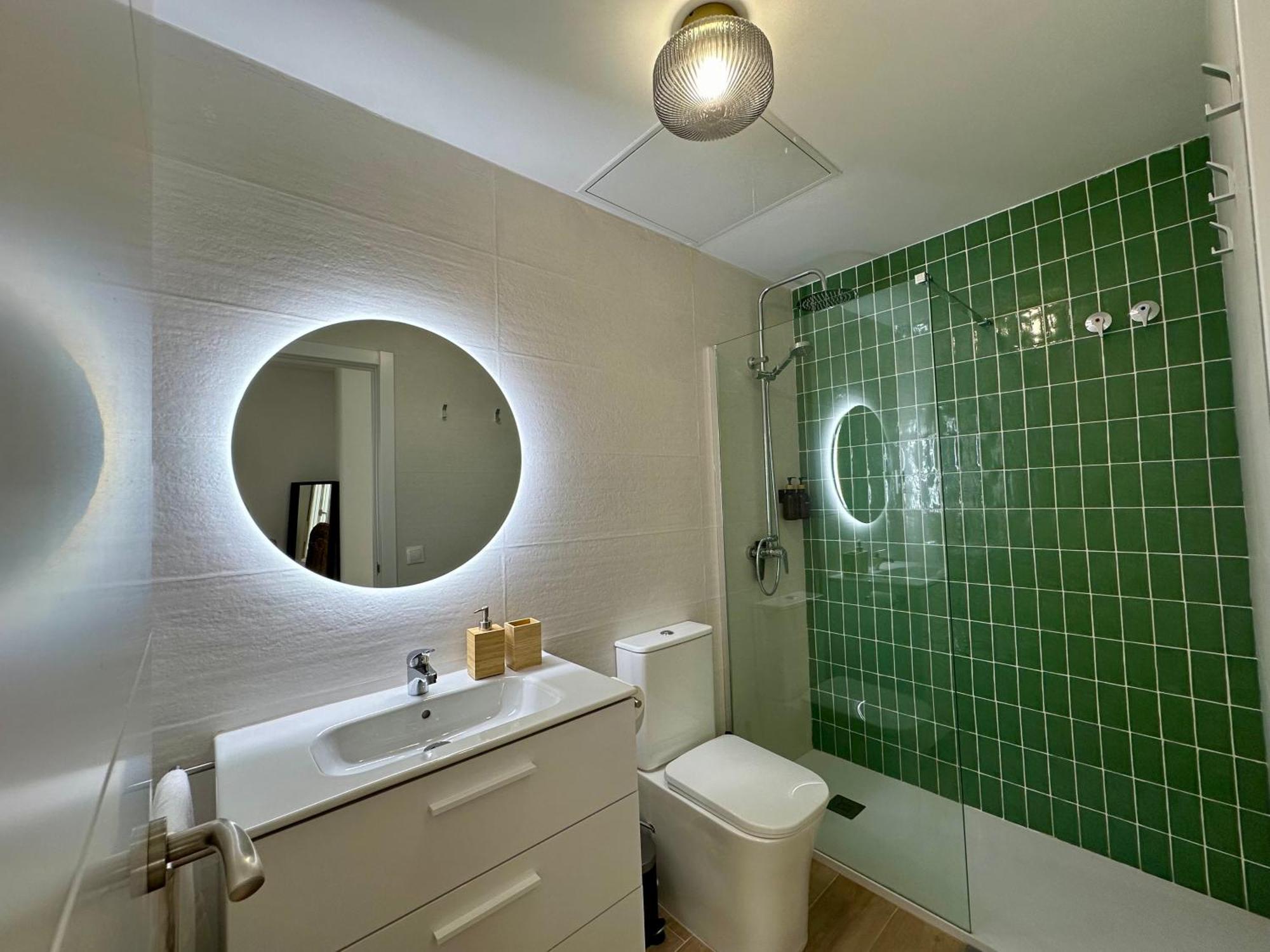 Atico Con Solarium Y Bbq Cerca Del Centro 6 Pax Apartamento Málaga